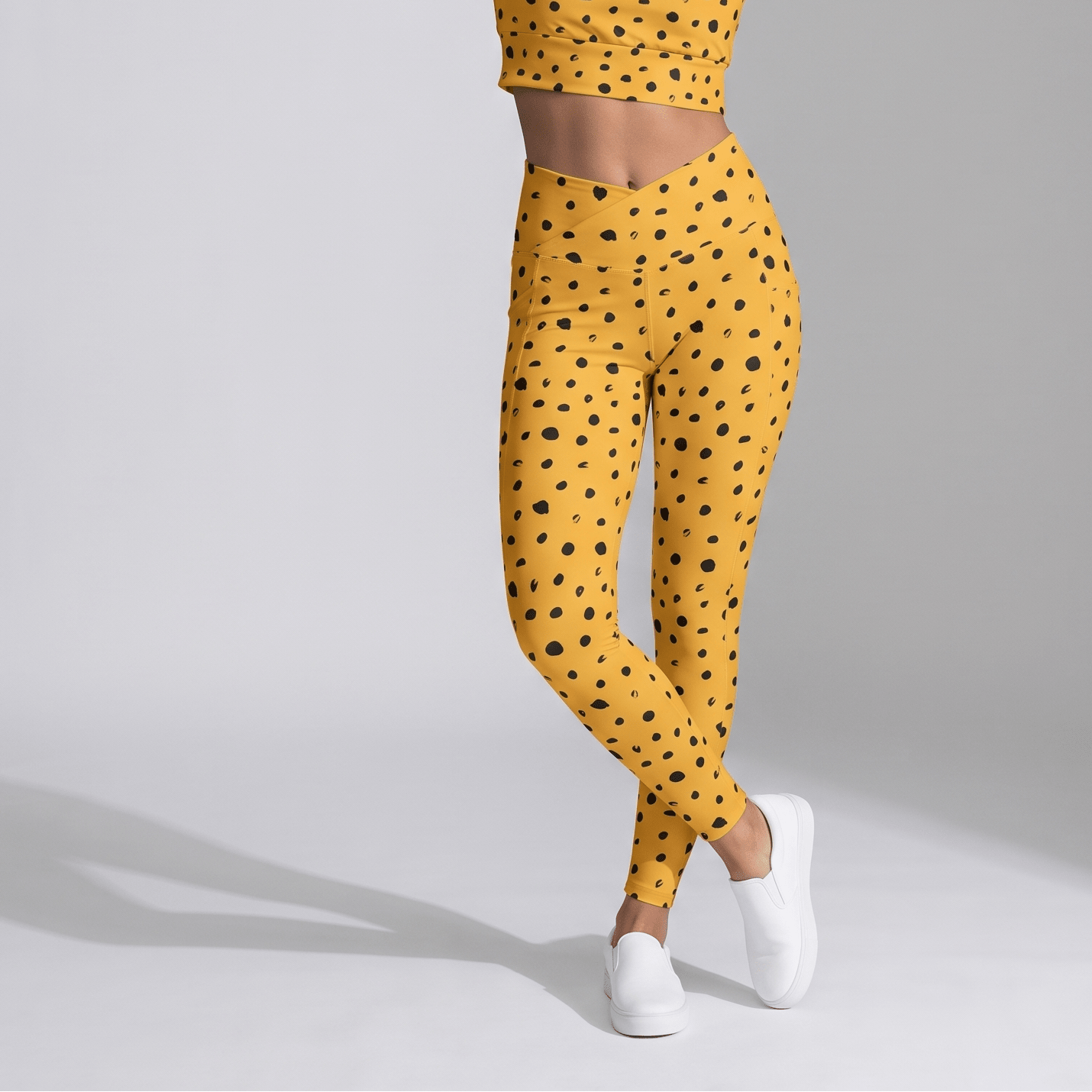 Bright Idea (Crossover Leggings w/ pockets - FB0070) - Trillii