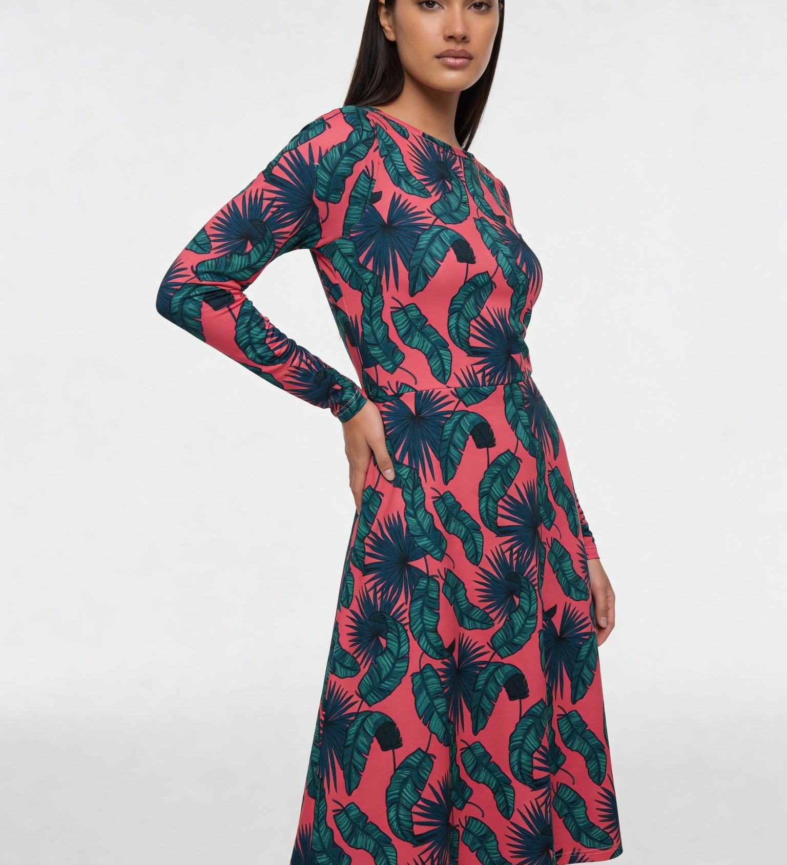 Crimson Feathers (Midi Dress - FB0084) - Trillii