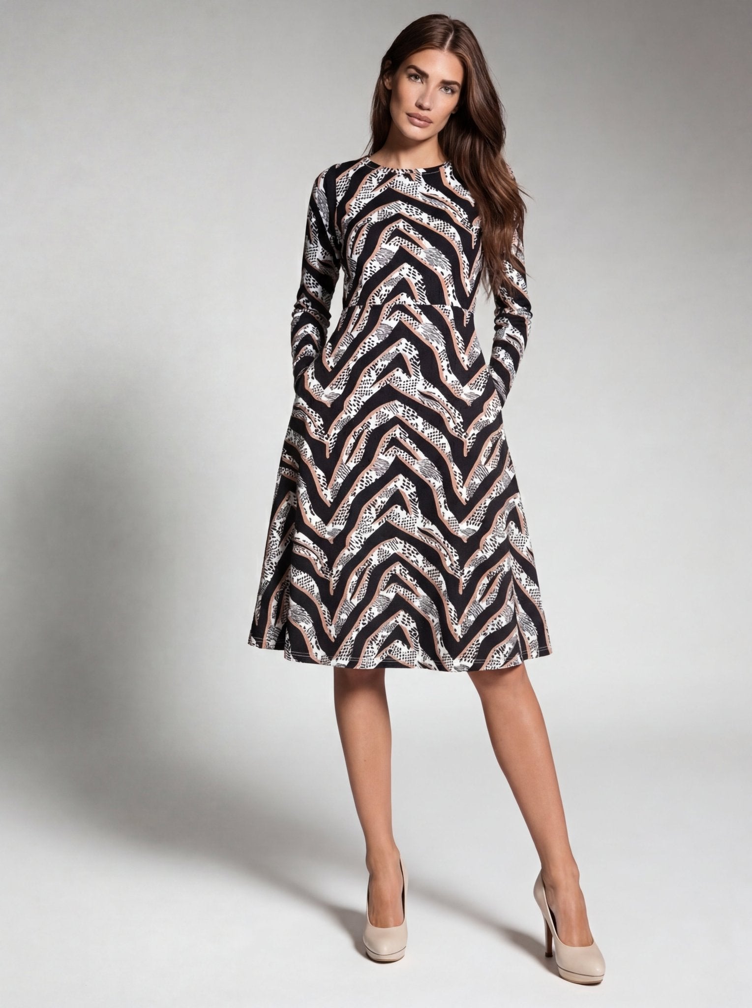 Diamond Zebra (Midi Dress - FB0085) - Trillii