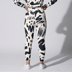 Monochrome (Crossover Leggings w/ Pockets - FB0016) - Trillii